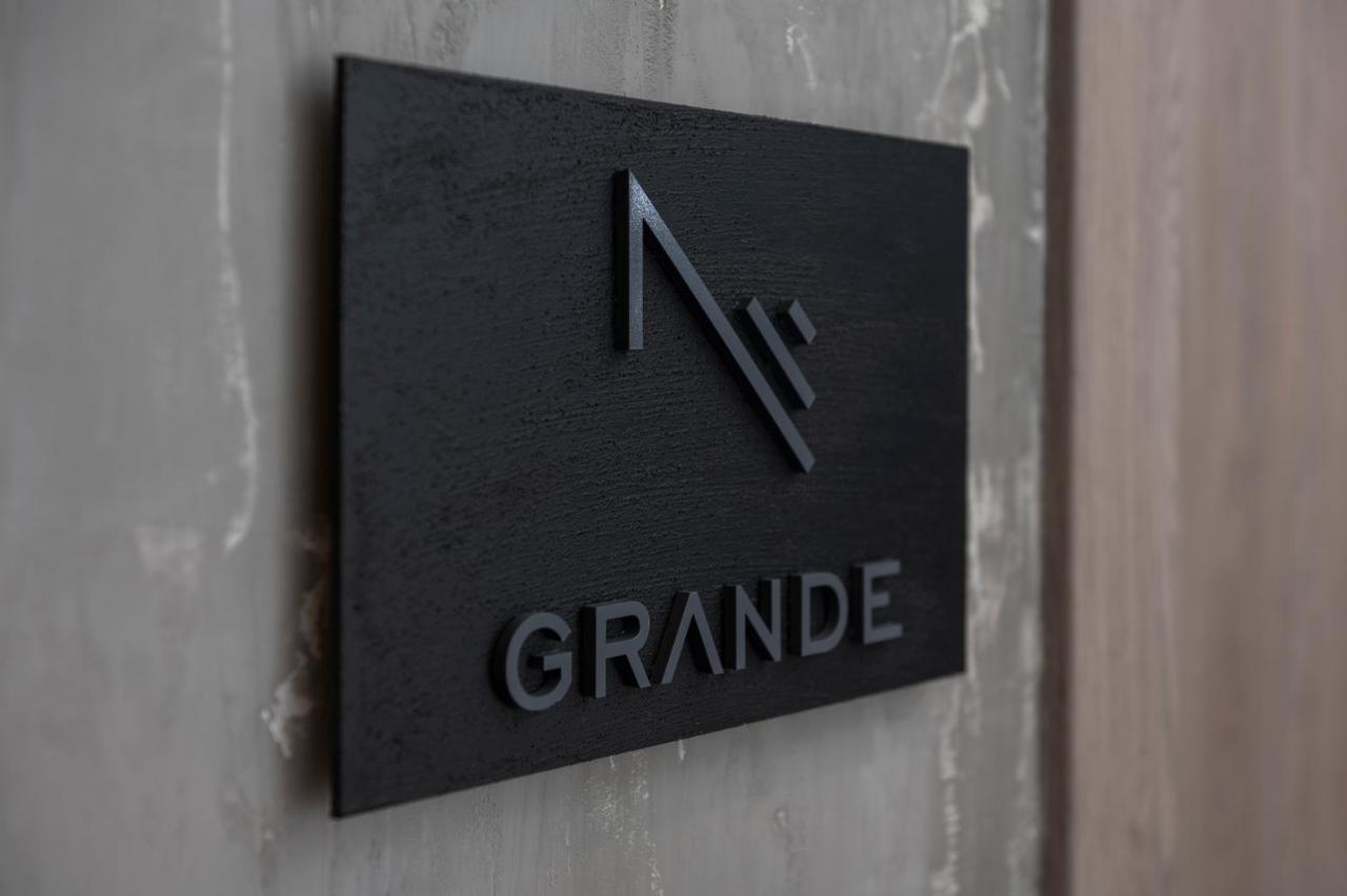 Nomades Suites 塞萨洛尼基 外观 照片